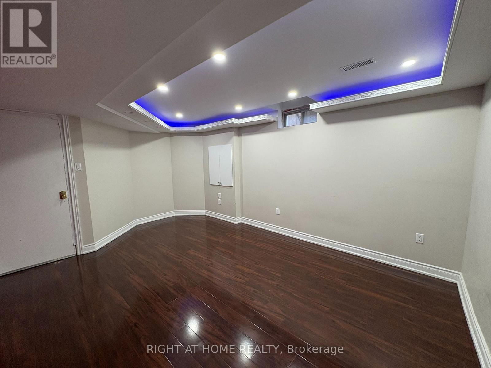 Basement - 3050 DOYLE STREET Image 16