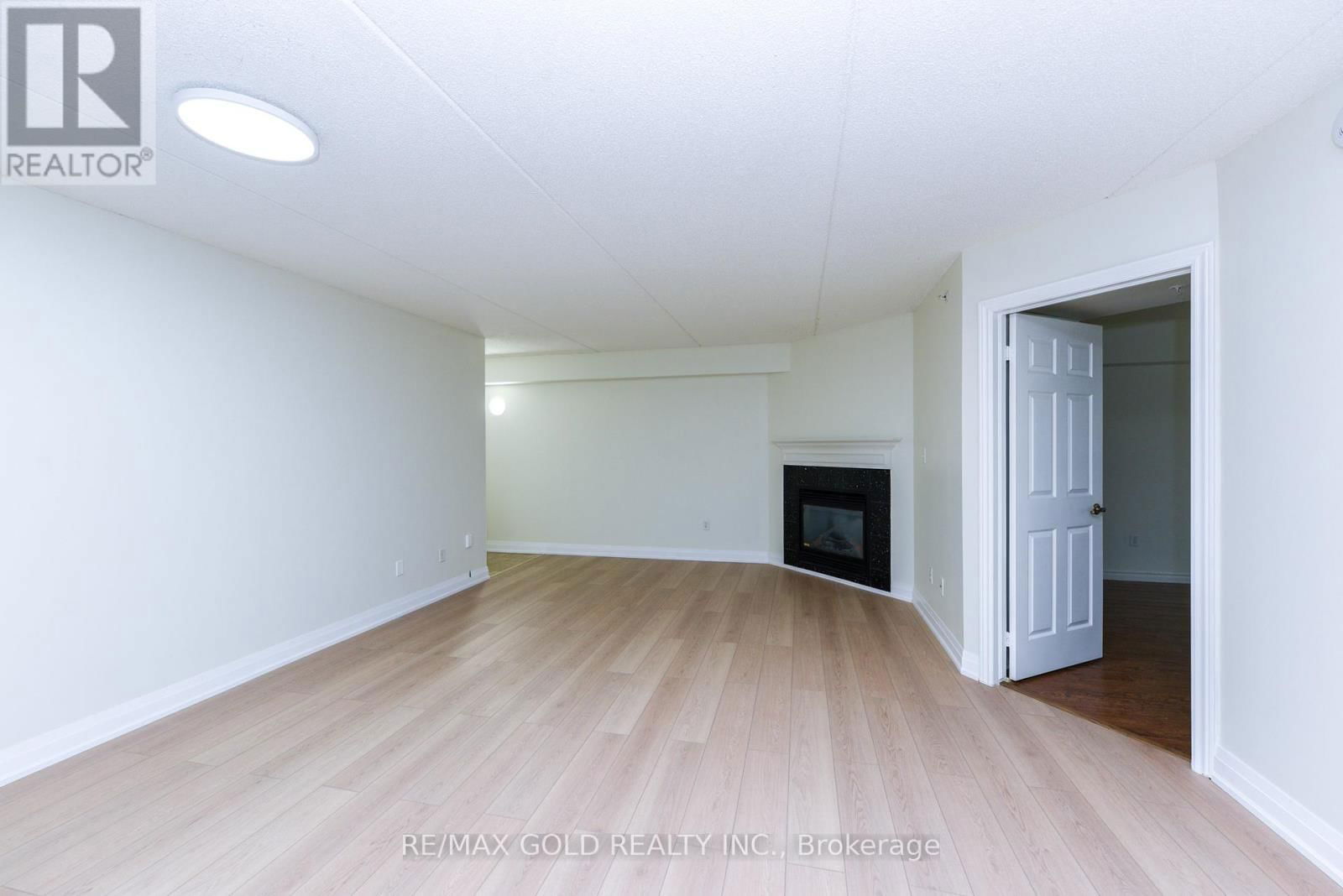 112 - 1471 MAPLE AVENUE Image 13