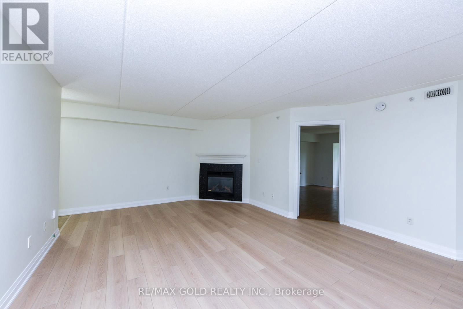 112 - 1471 MAPLE AVENUE Image 17