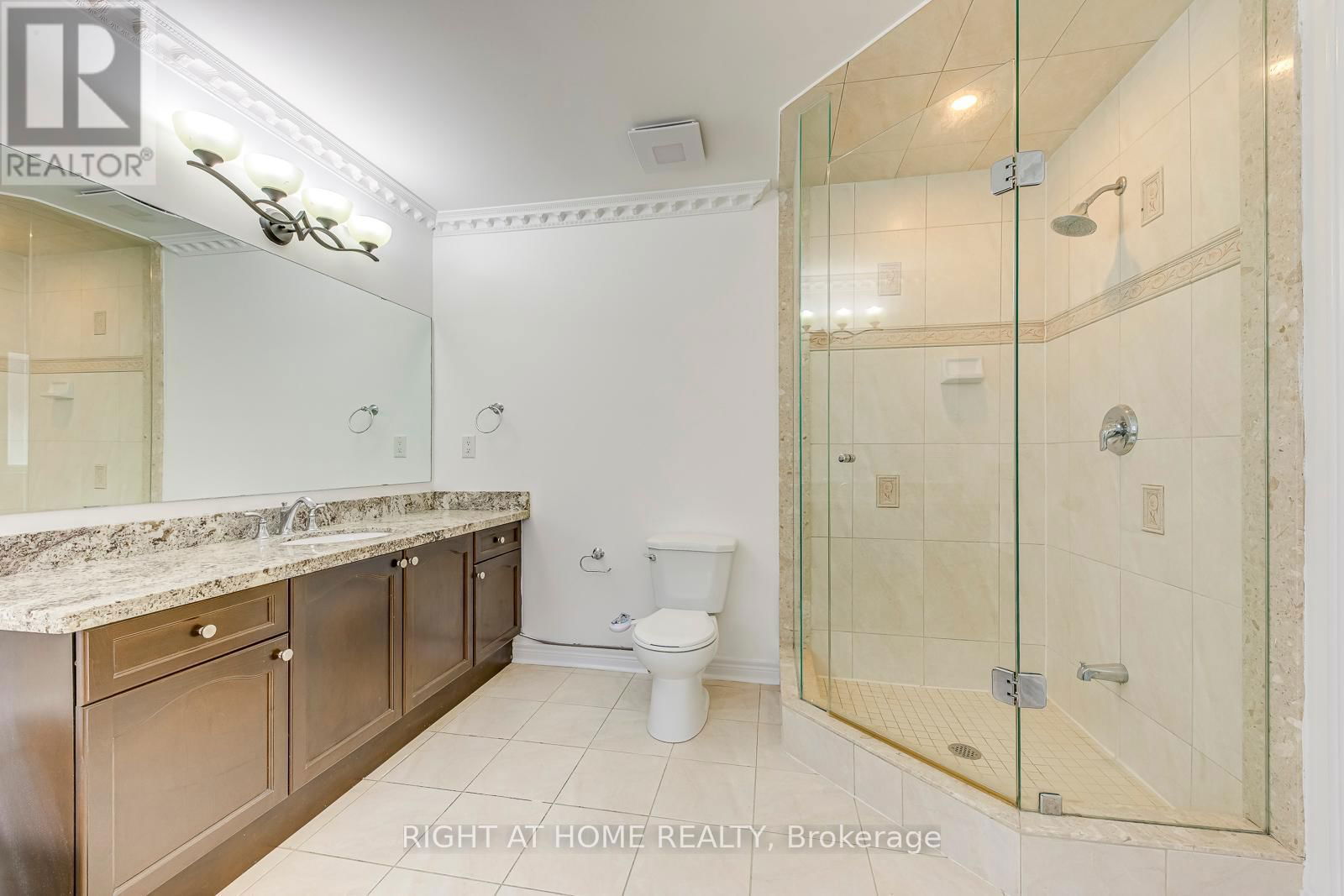 3417 ESCADA DRIVE Image 27
