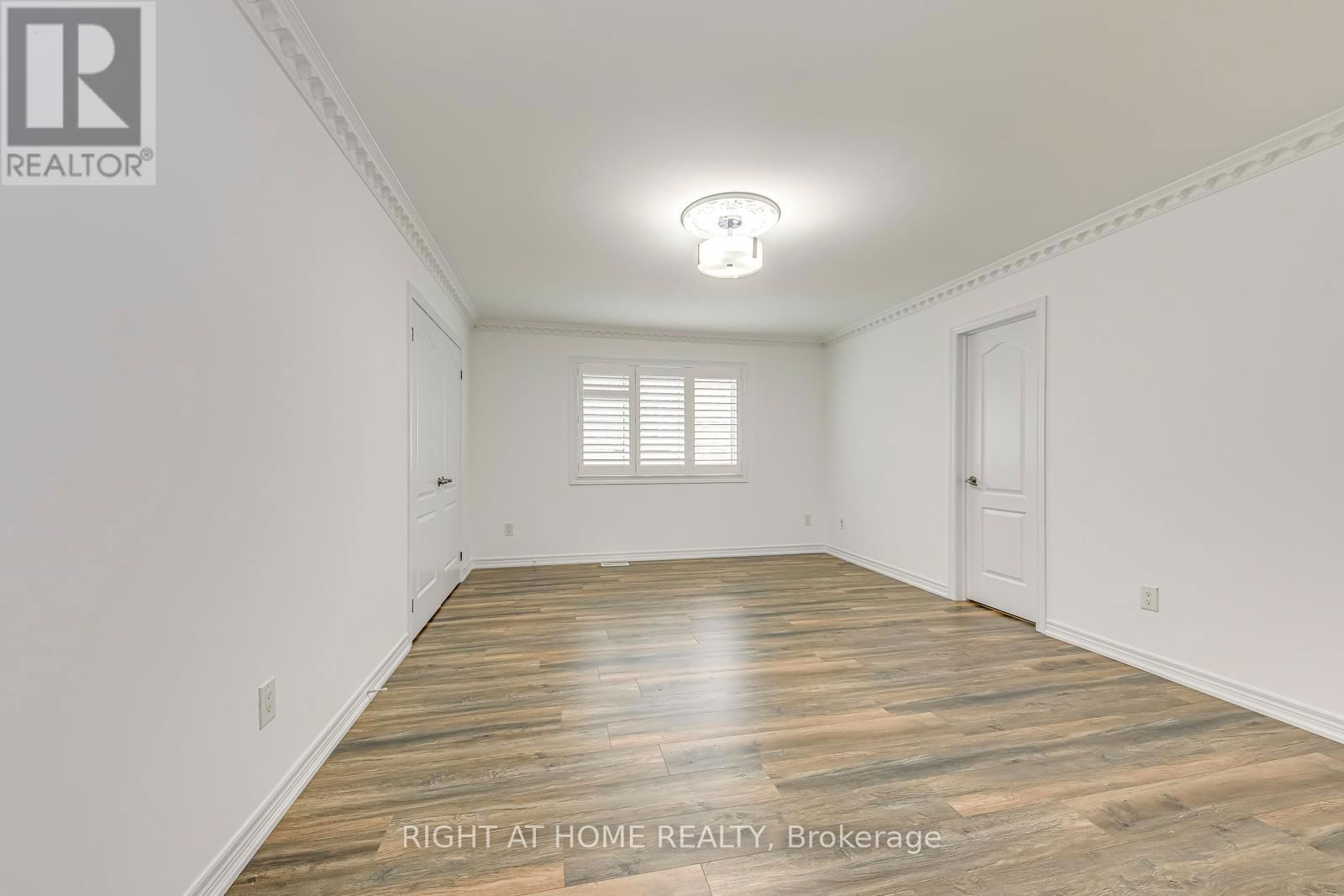 3417 ESCADA DRIVE Image 34