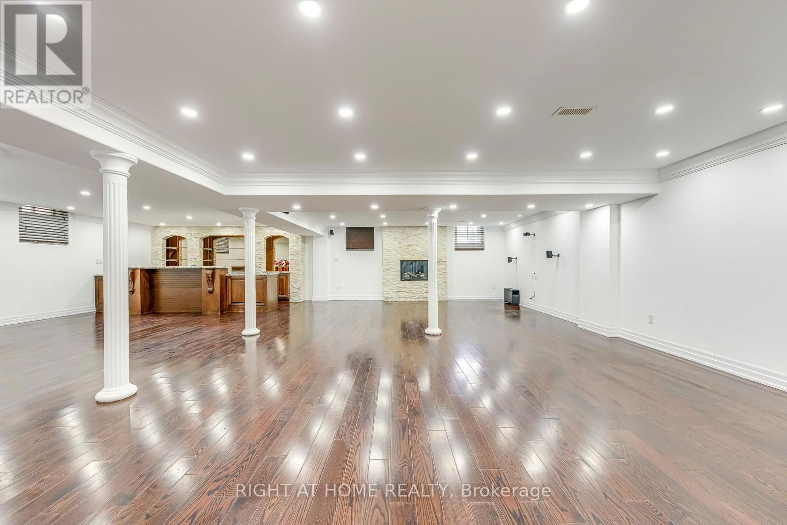 3417 ESCADA DRIVE Image 41