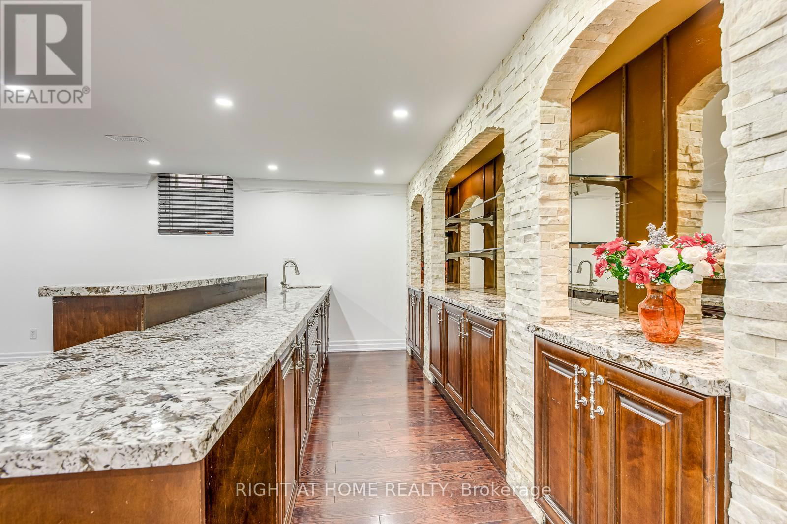 3417 ESCADA DRIVE Image 44