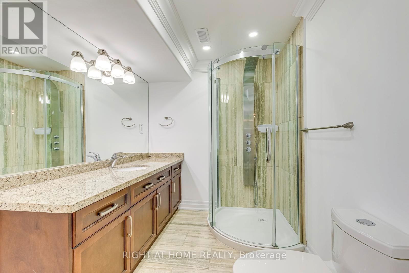 3417 ESCADA DRIVE Image 48