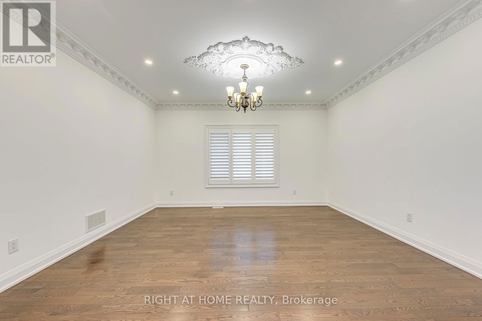 3417 ESCADA DRIVE Image 7
