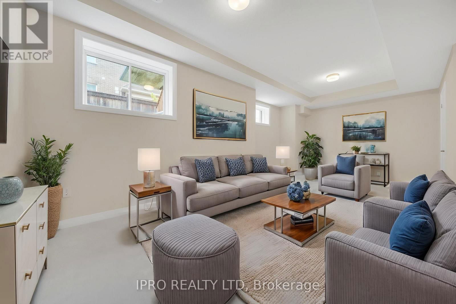 3497 POST ROAD Image 37
