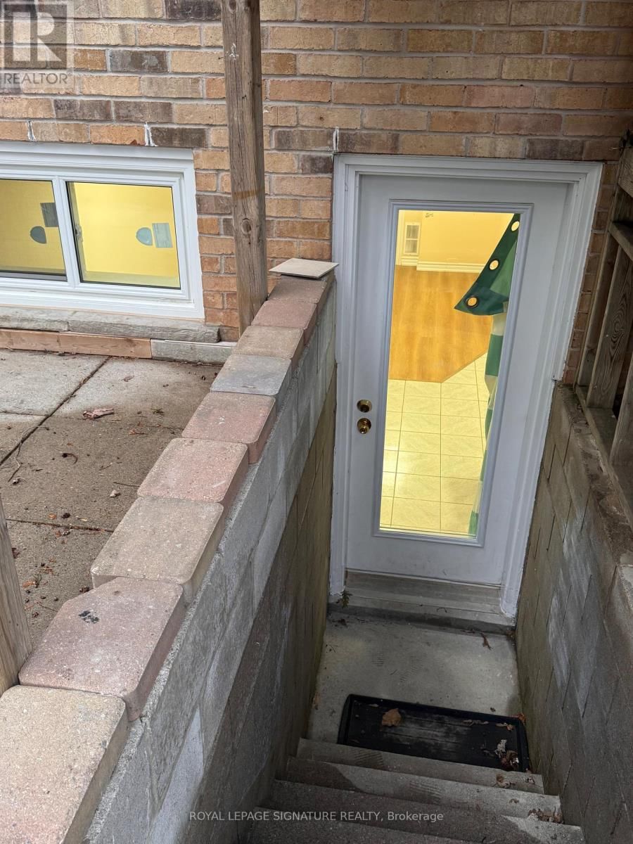 Lower - 1030 KENT AVENUE Image 13