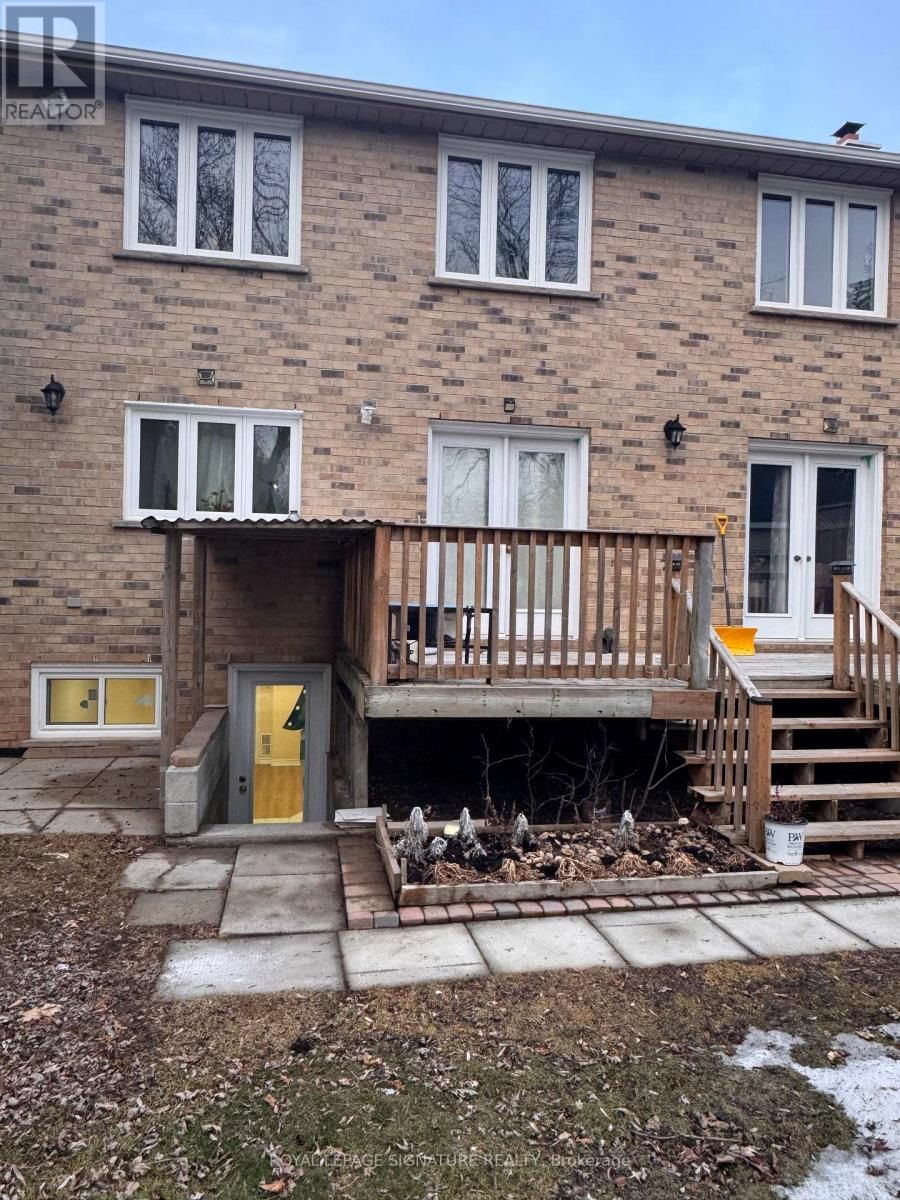 Lower - 1030 KENT AVENUE Image 14