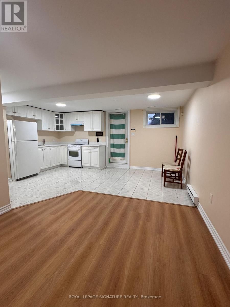Lower - 1030 KENT AVENUE Image 3