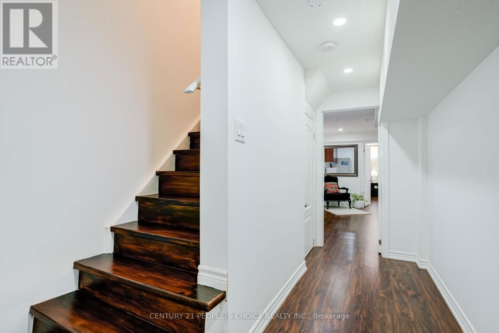 9 SAINT EUGENE STREET Image 21