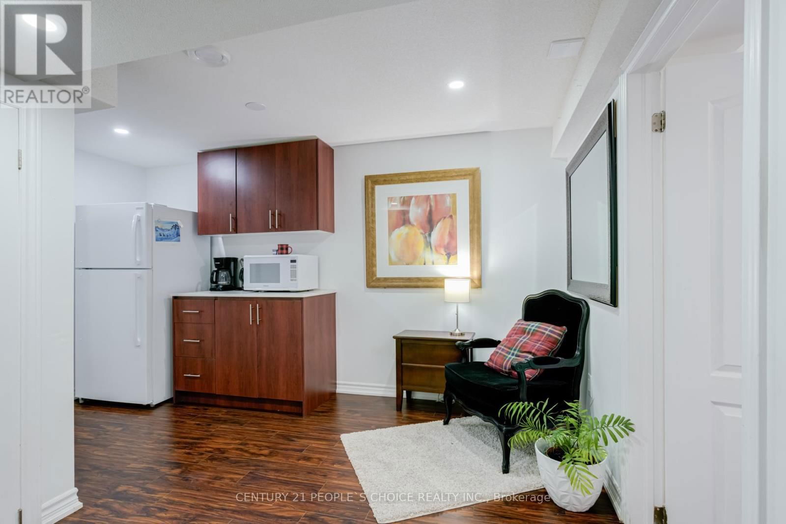 9 SAINT EUGENE STREET Image 22