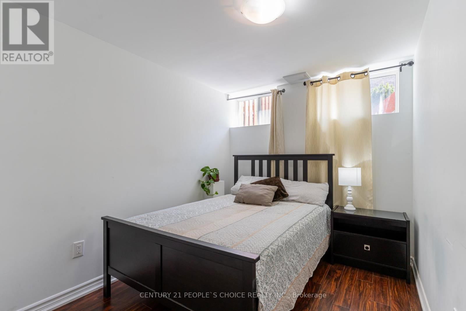 9 SAINT EUGENE STREET Image 23