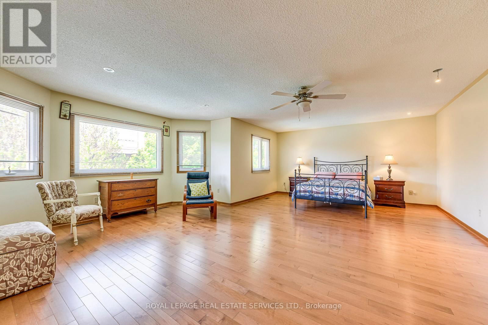 5464 ELGAR COURT Image 18
