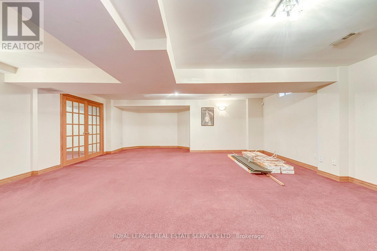5464 ELGAR COURT Image 42