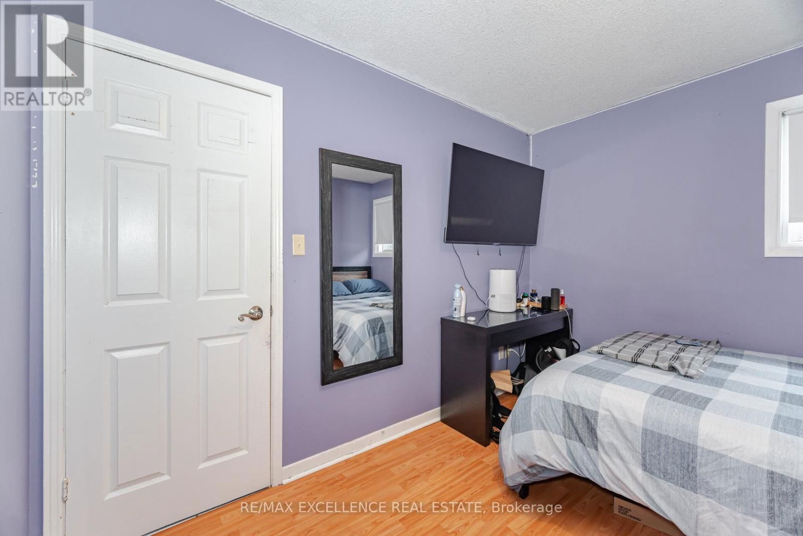112 ELDERWOOD PLACE Image 20