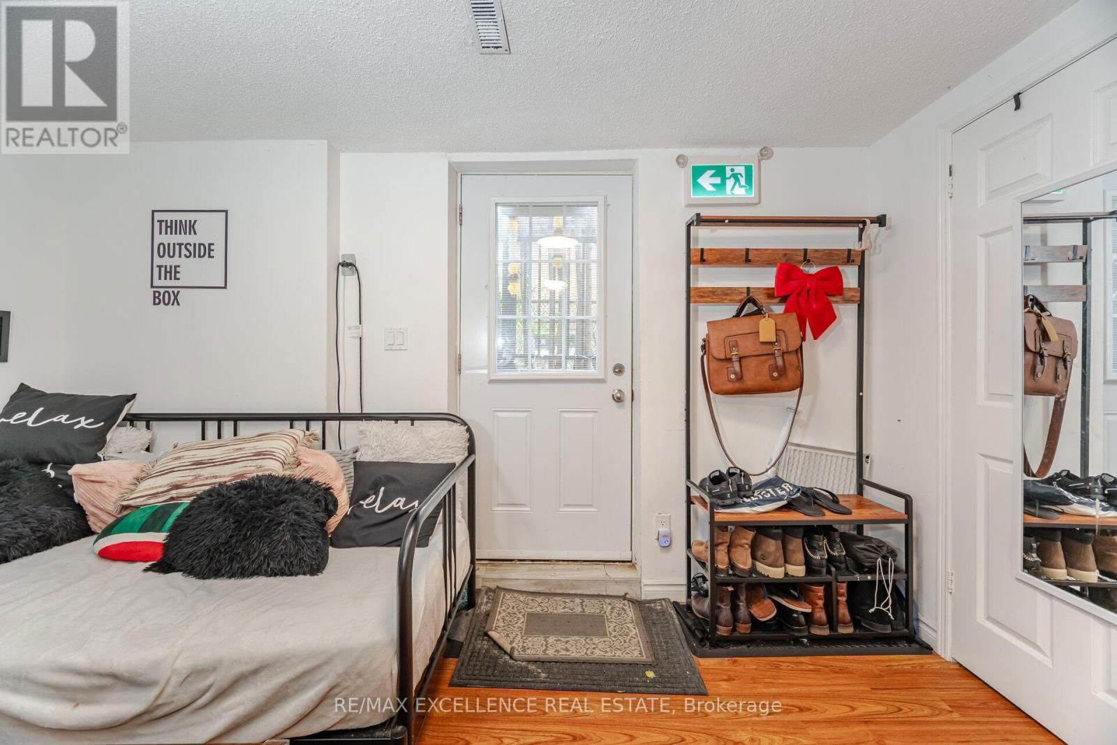 112 ELDERWOOD PLACE Image 26