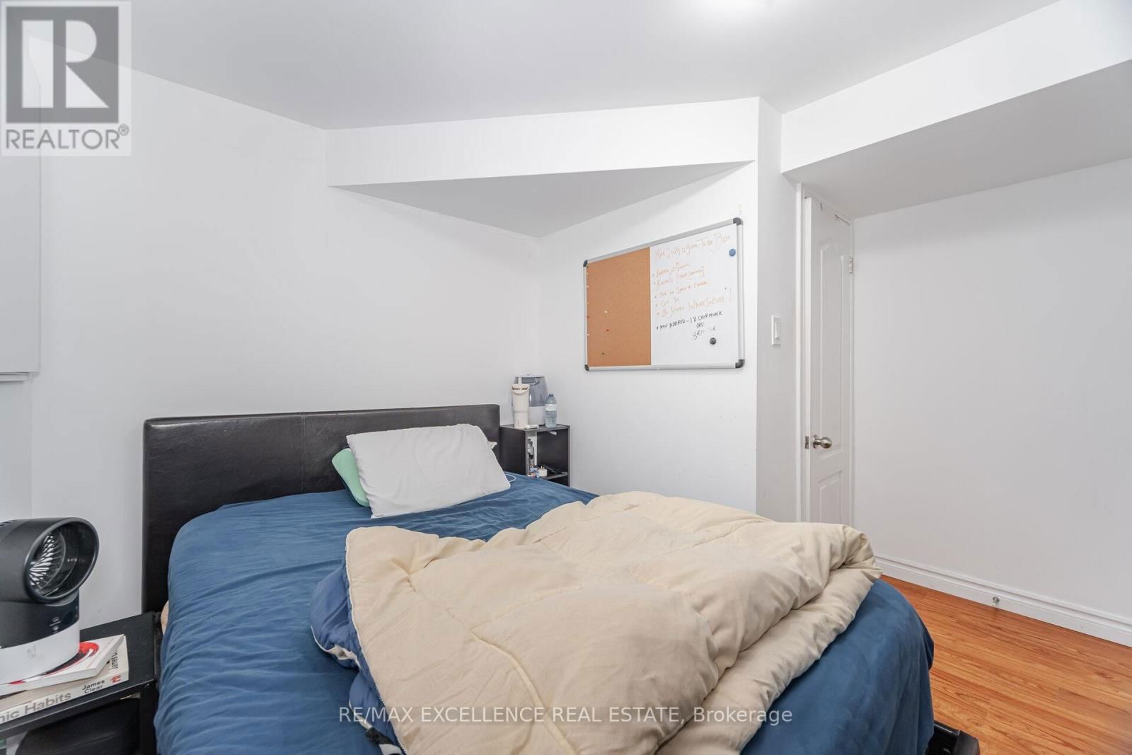 112 ELDERWOOD PLACE Image 38