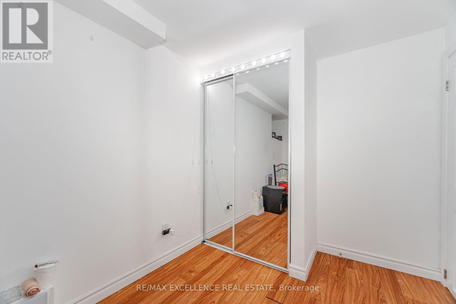 112 ELDERWOOD PLACE Image 41