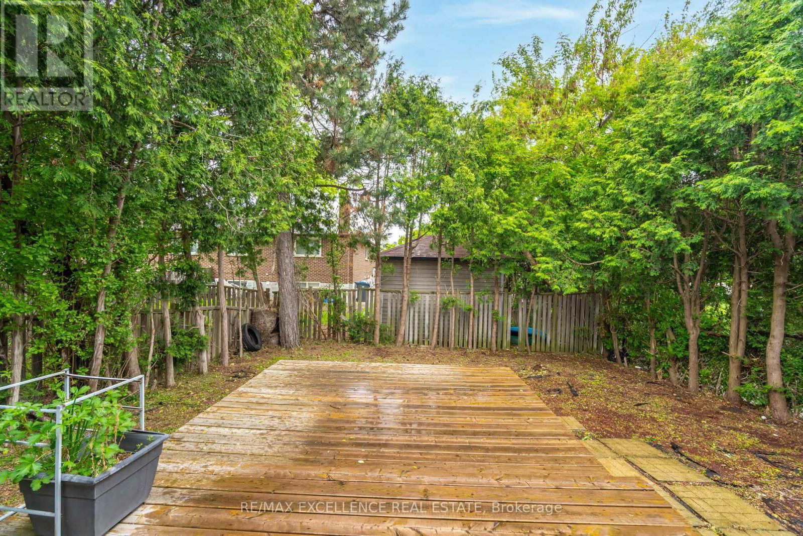 112 ELDERWOOD PLACE Image 45