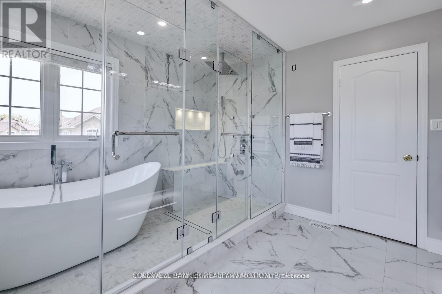 36 OLIVIA MARIE ROAD Image 14