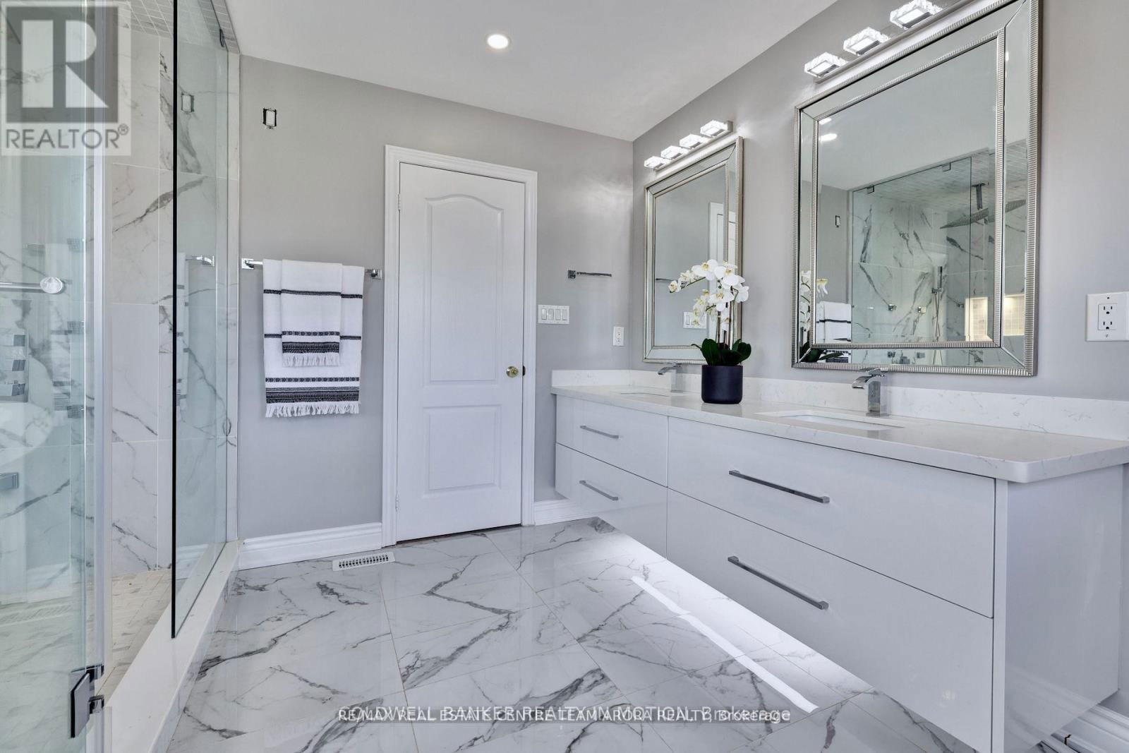 36 OLIVIA MARIE ROAD Image 16