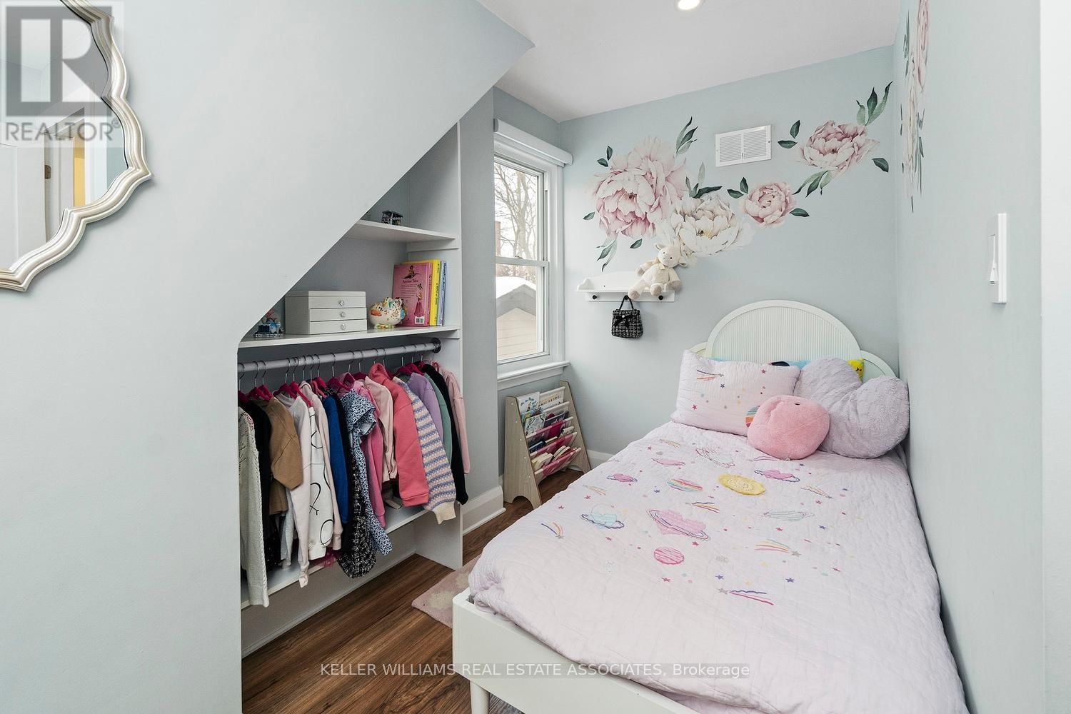 36 JOHN STREET SOUTH Image 30
