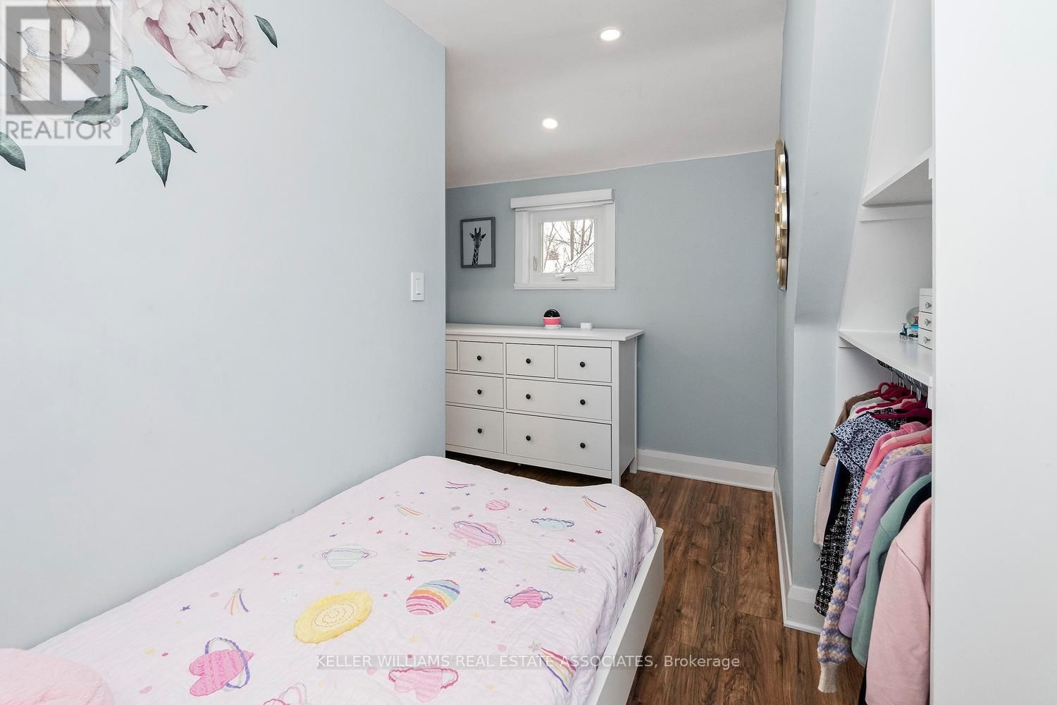 36 JOHN STREET SOUTH Image 31