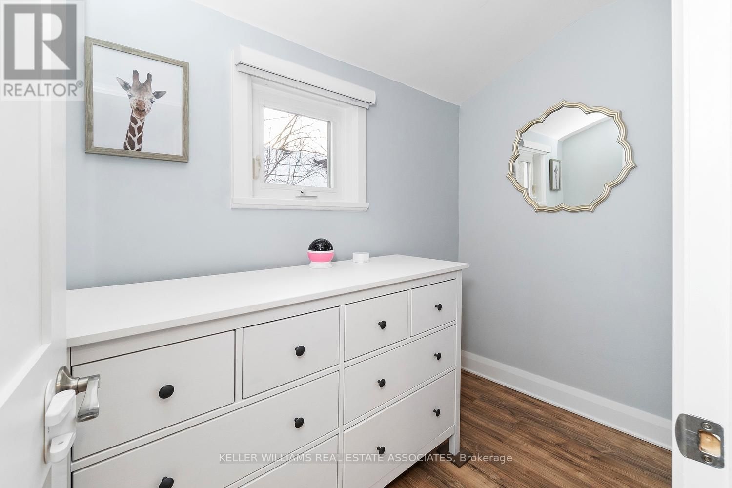 36 JOHN STREET SOUTH Image 32