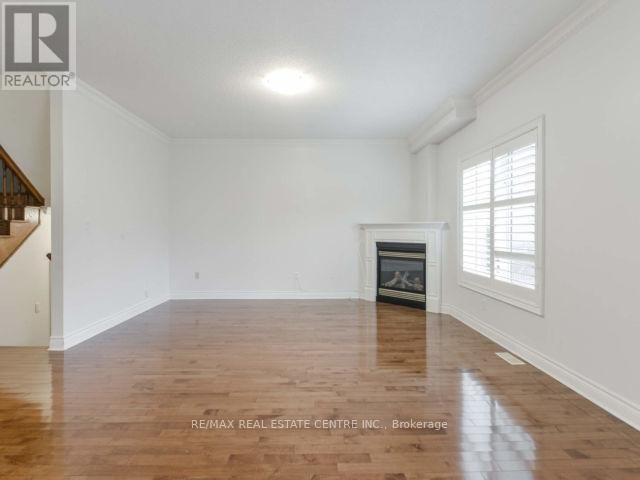 21 BUSTER DRIVE Image 11