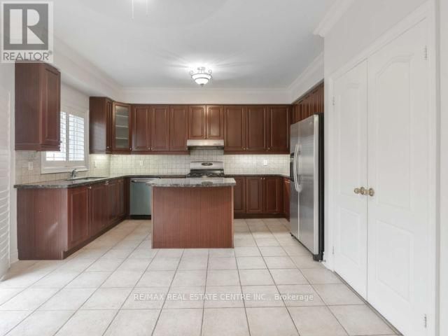 21 BUSTER DRIVE Image 15