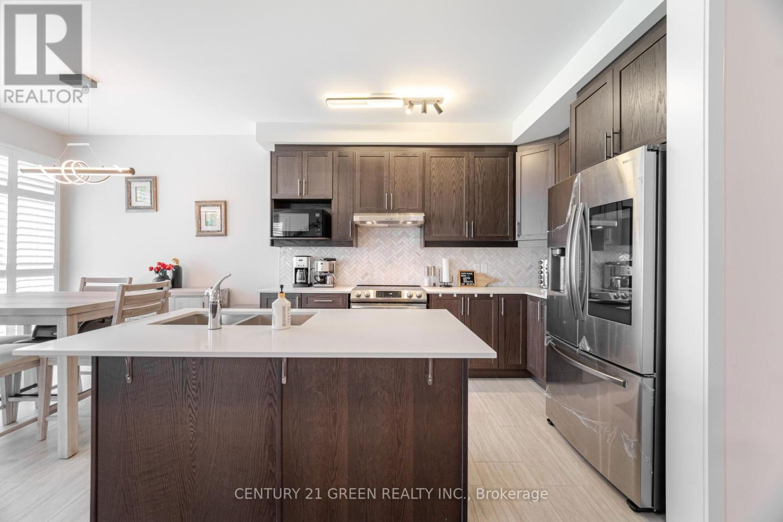 608 LEATHERLEAF LANDING Image 17