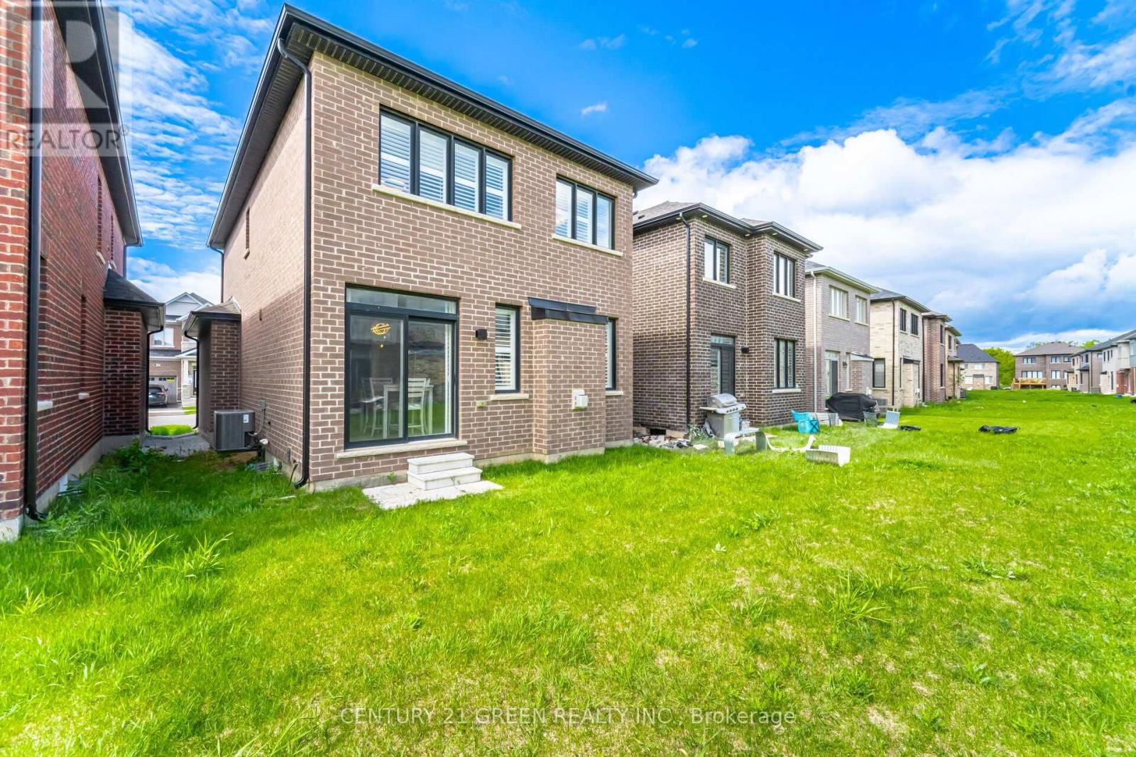 608 LEATHERLEAF LANDING Image 36