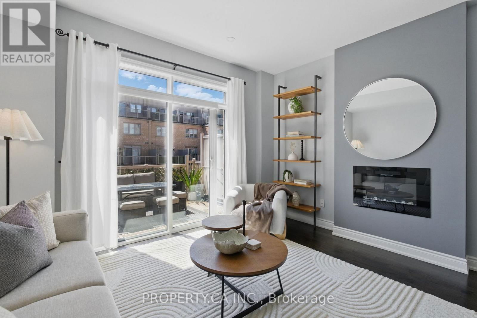1022A ISLINGTON AVENUE Image 5