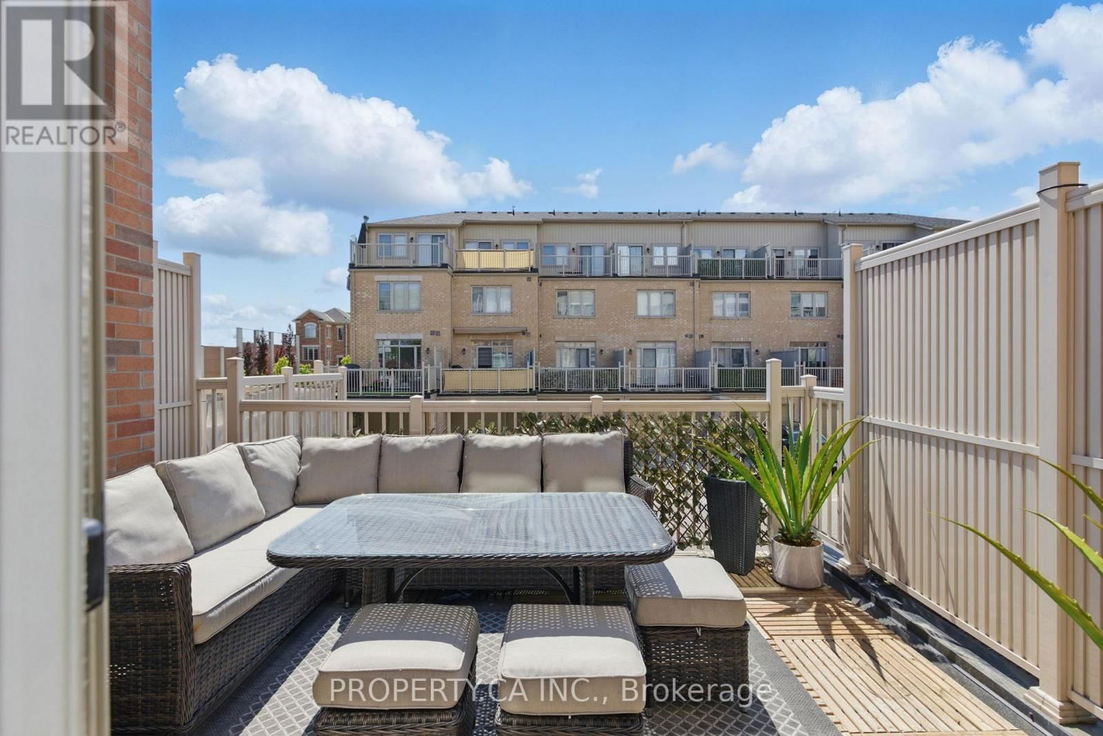 1022A ISLINGTON AVENUE Image 6