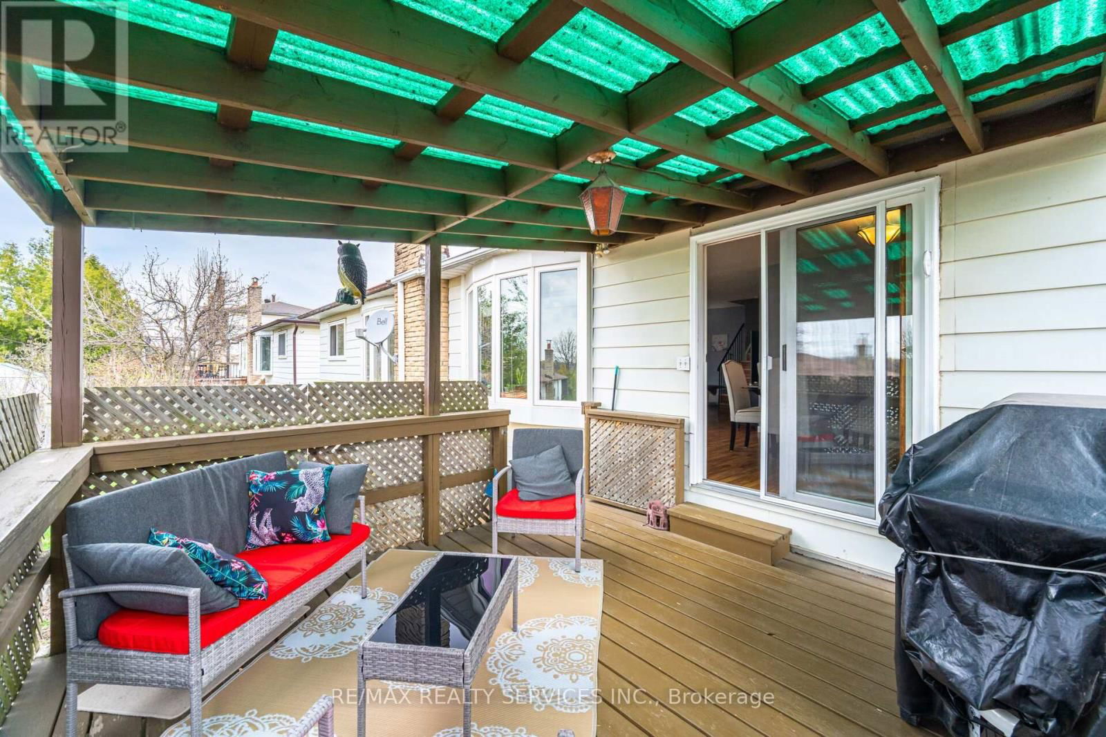 85 SALISBURY CIRCLE Image 36