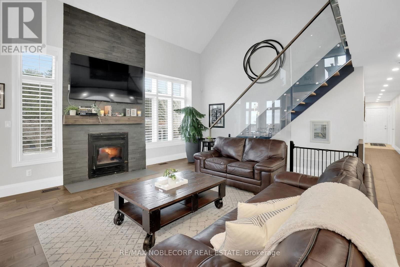 17088 HORSESHOE HILL ROAD Image 10