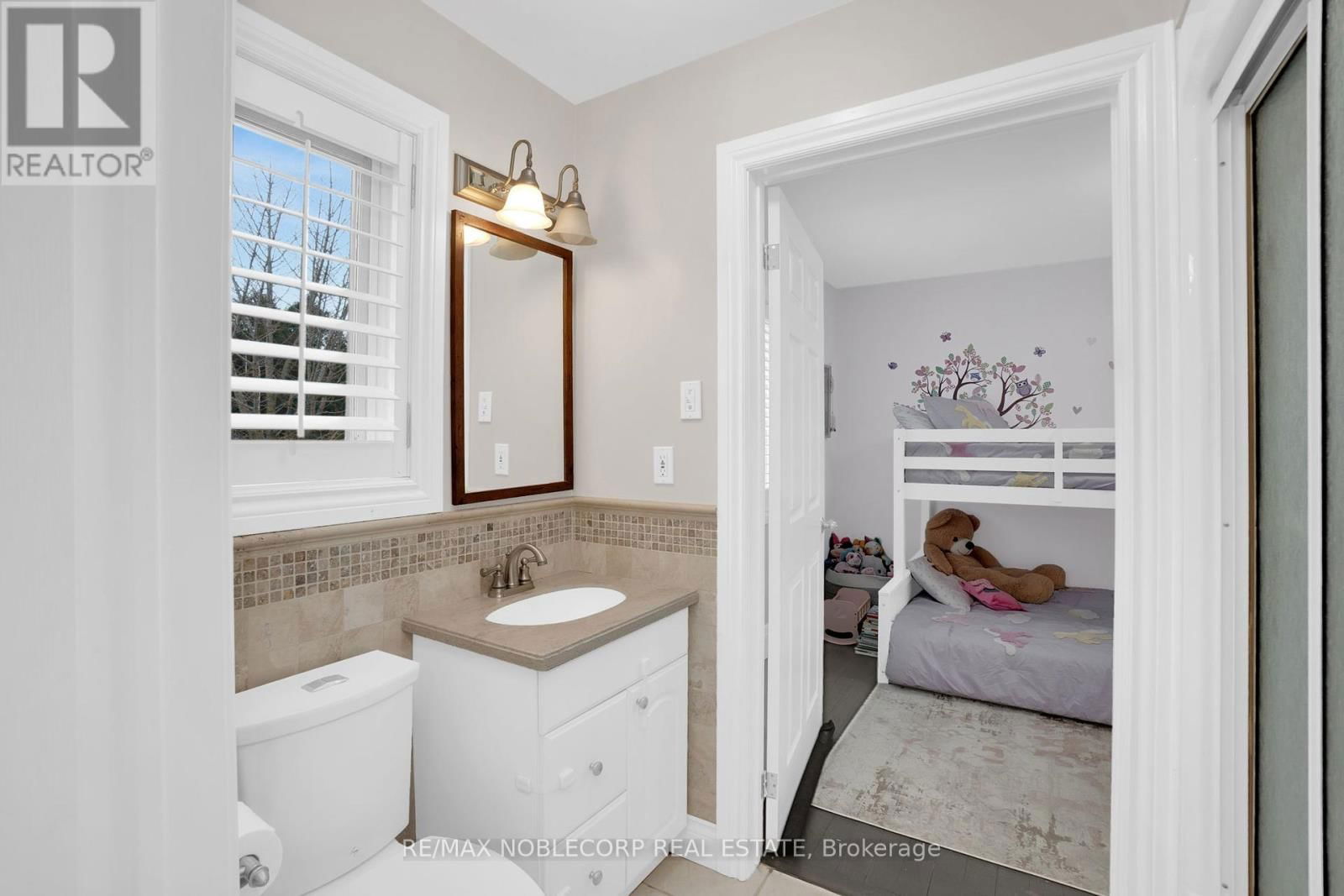 17088 HORSESHOE HILL ROAD Image 25