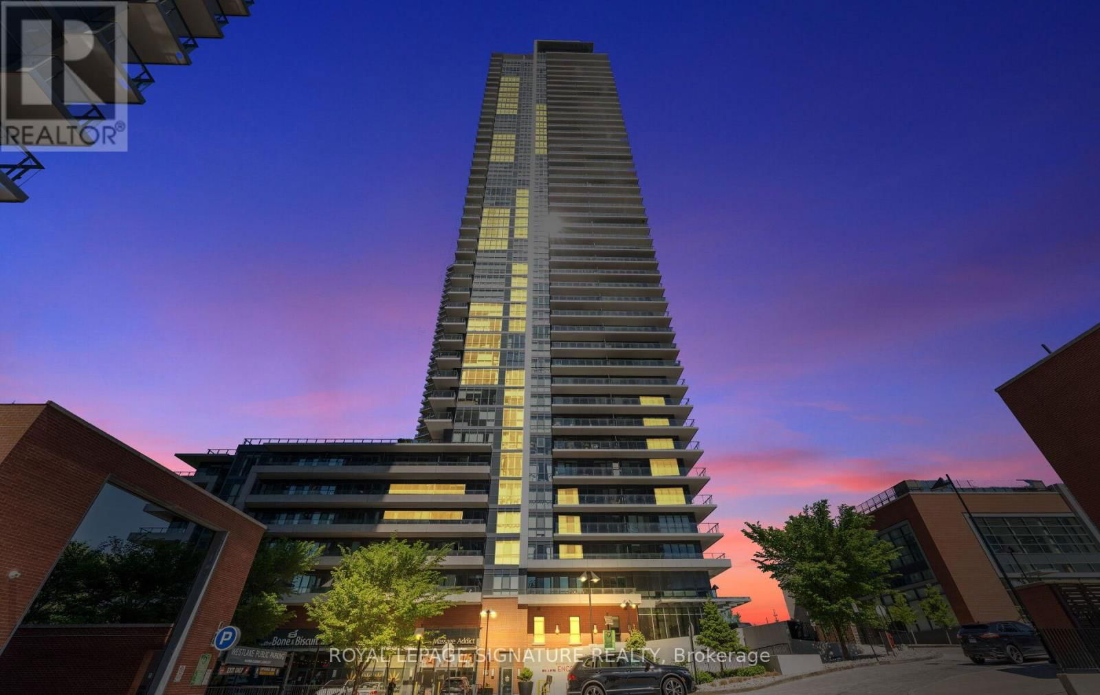 1610 - 10 PARK LAWN ROAD Image 1
