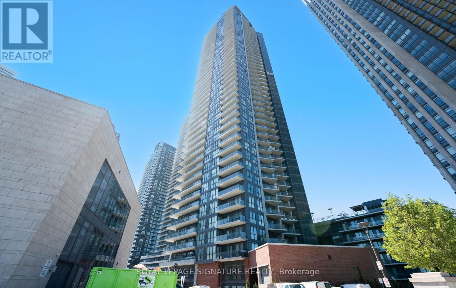 1610 - 10 PARK LAWN ROAD Image 2