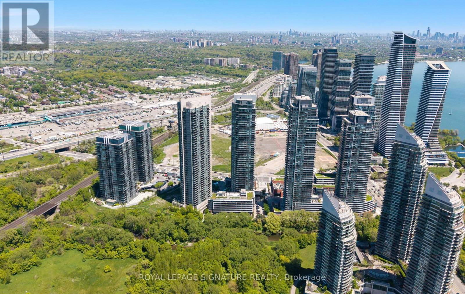 1610 - 10 PARK LAWN ROAD Image 47