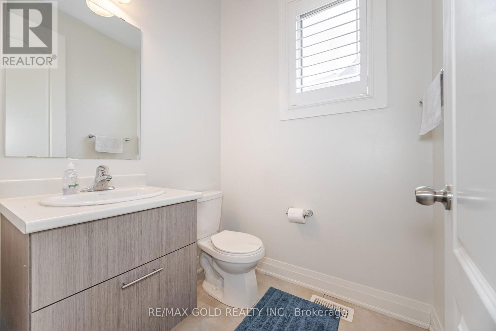 209 CASTLE OAKS CROSSING Image 14
