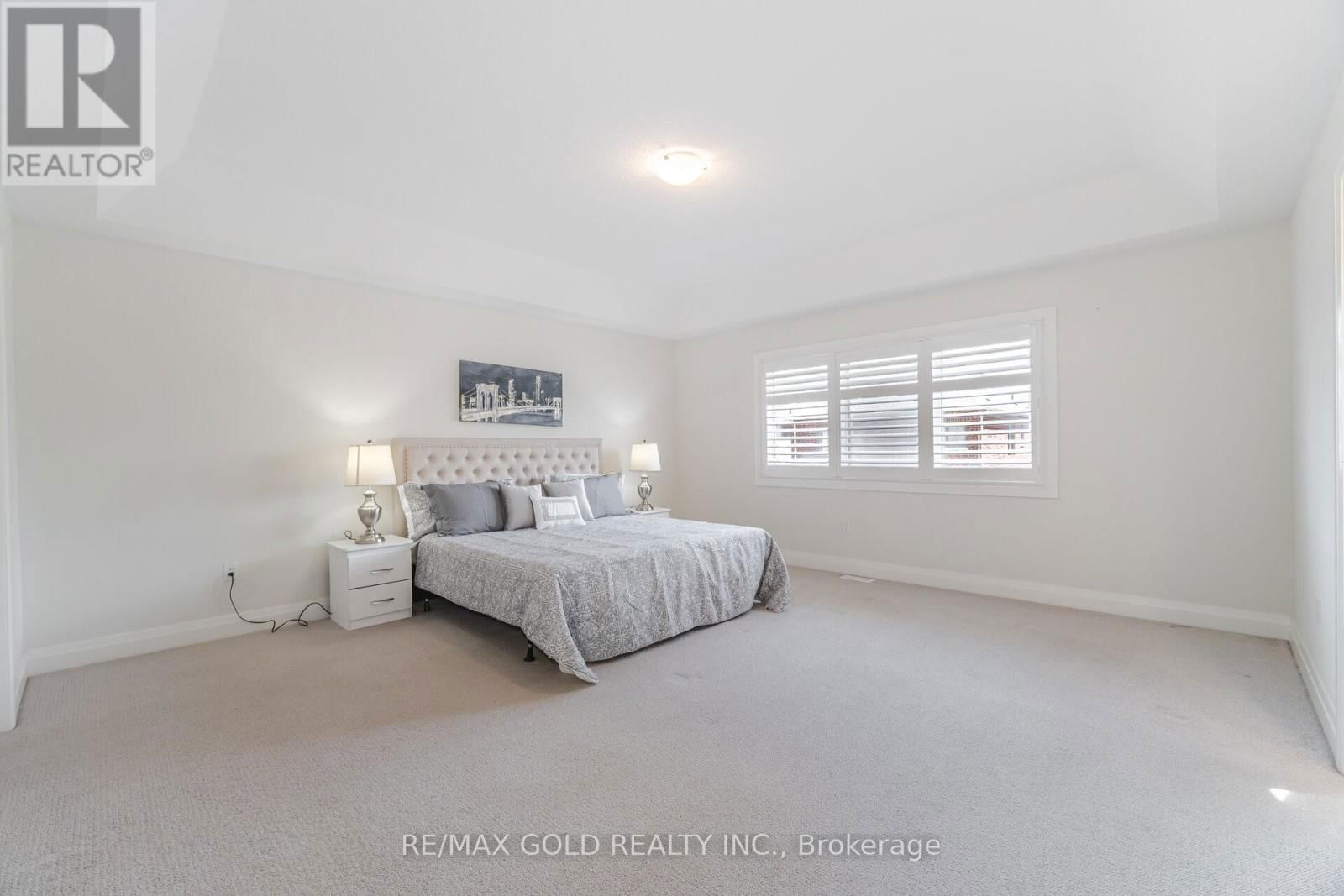 209 CASTLE OAKS CROSSING Image 17