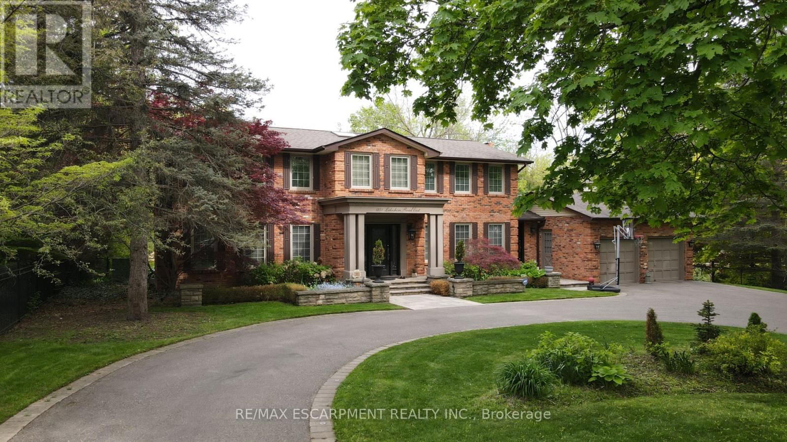 1251 LAKESHORE ROAD EAST Image 45