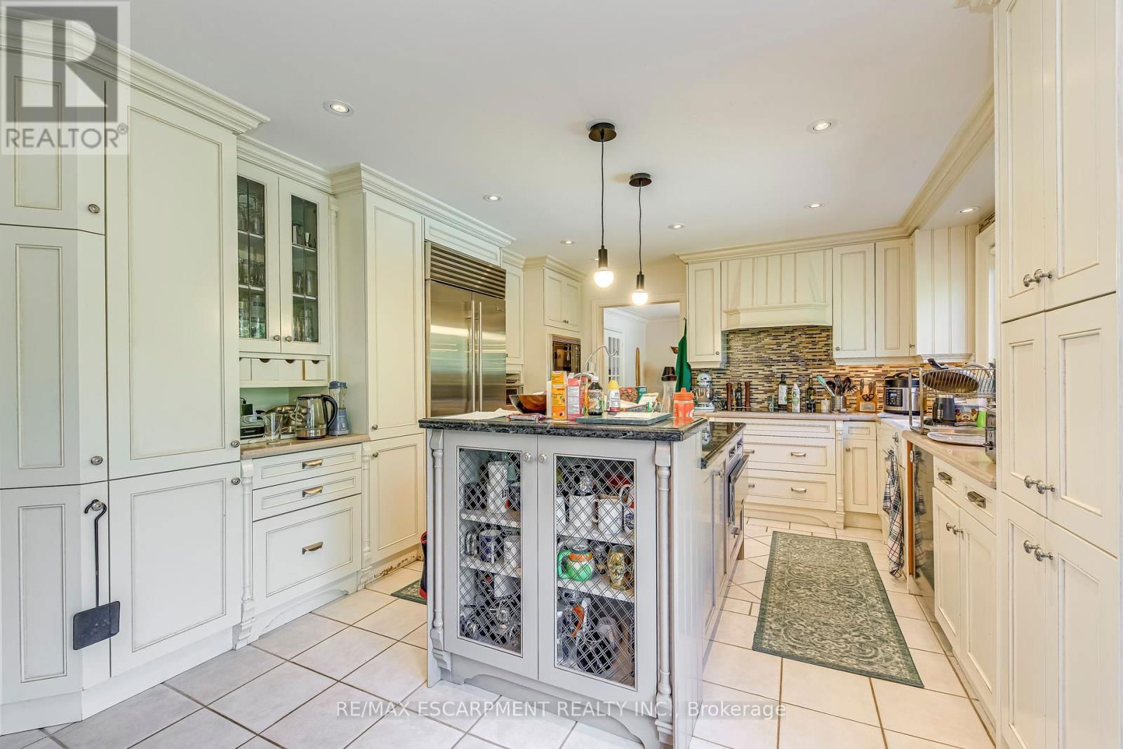 1251 LAKESHORE ROAD EAST Image 9