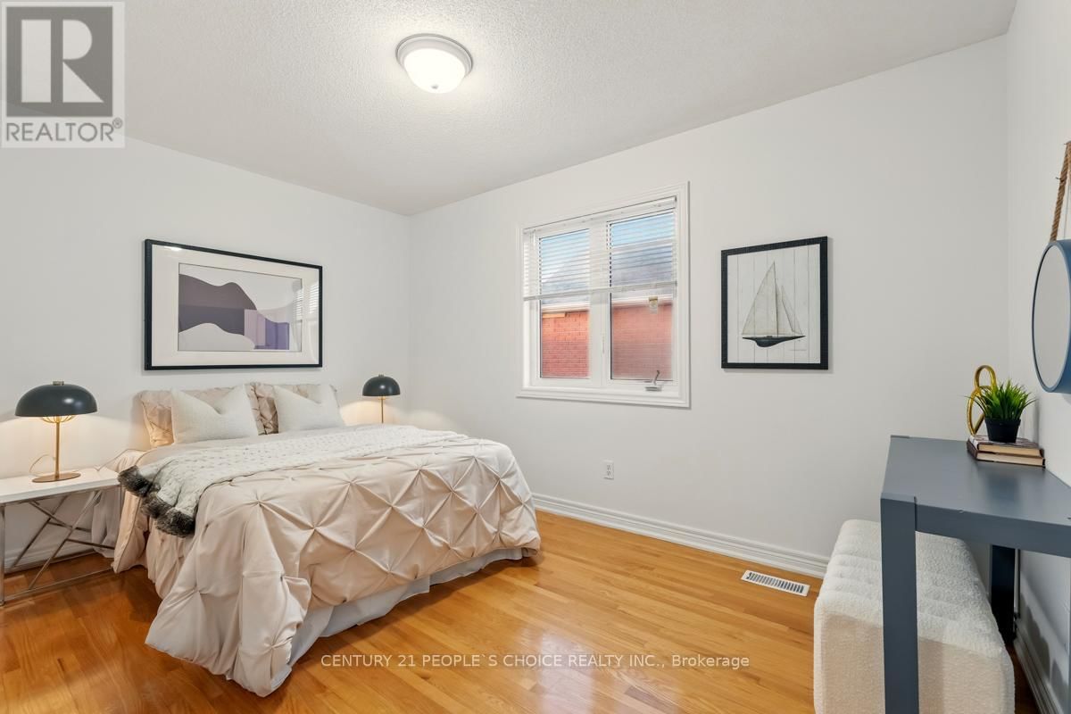 67 GALLUCCI CRESCENT Image 19