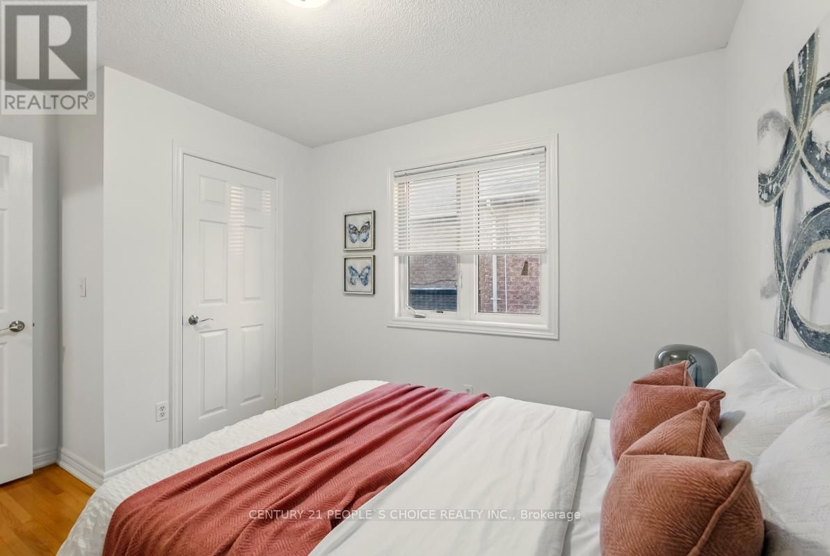 67 GALLUCCI CRESCENT Image 22