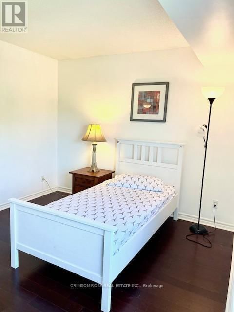 410 - 1480 BISHOPS GATE Image 14