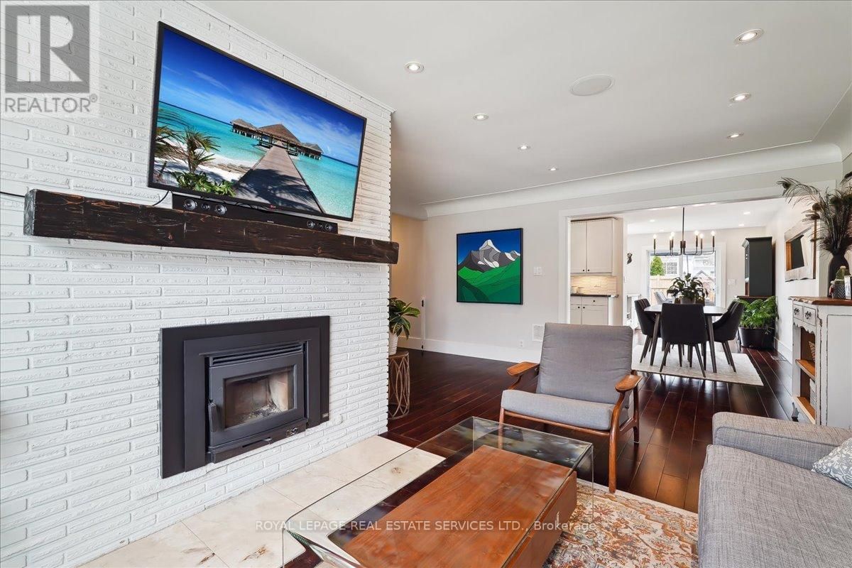 856 TEAL DRIVE Image 13