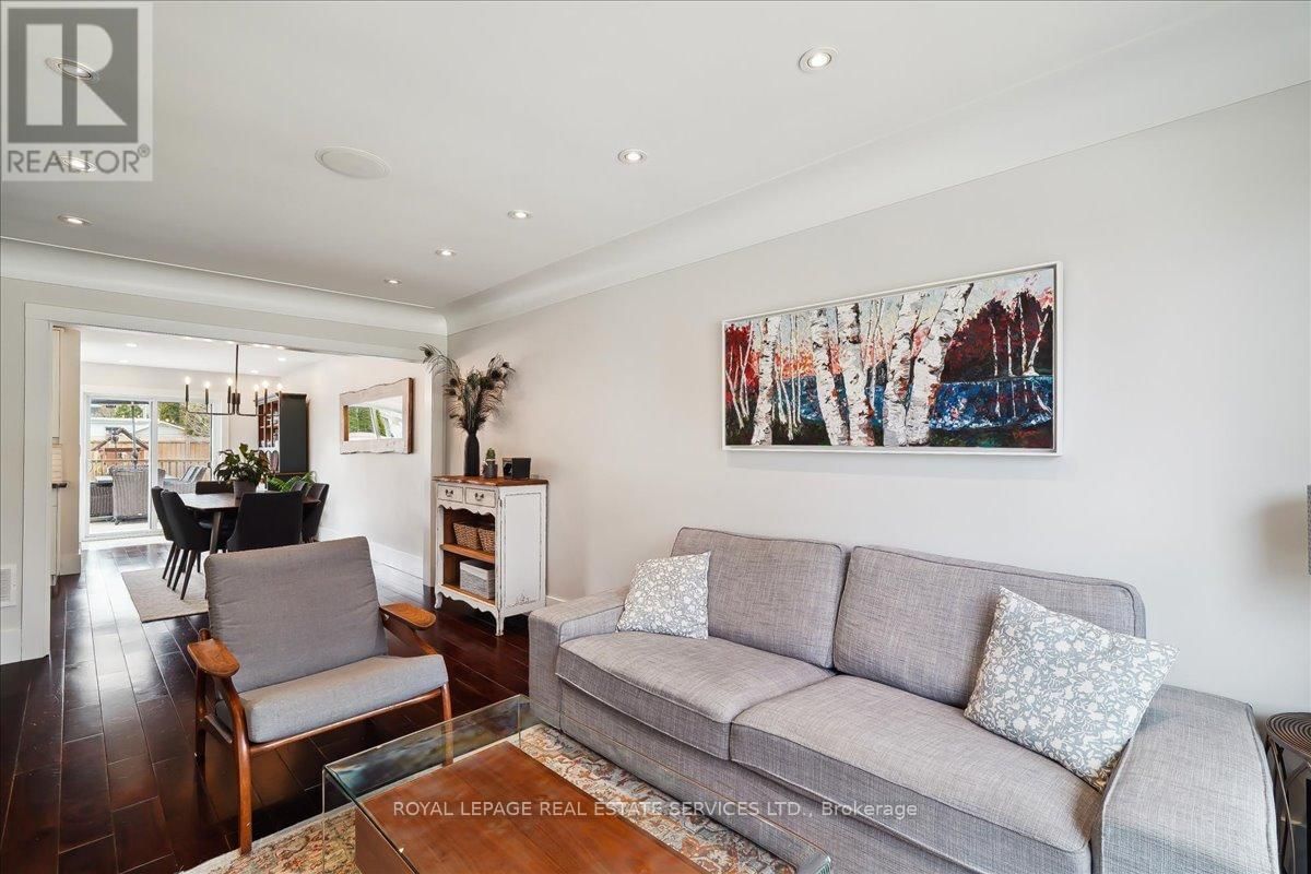 856 TEAL DRIVE Image 14