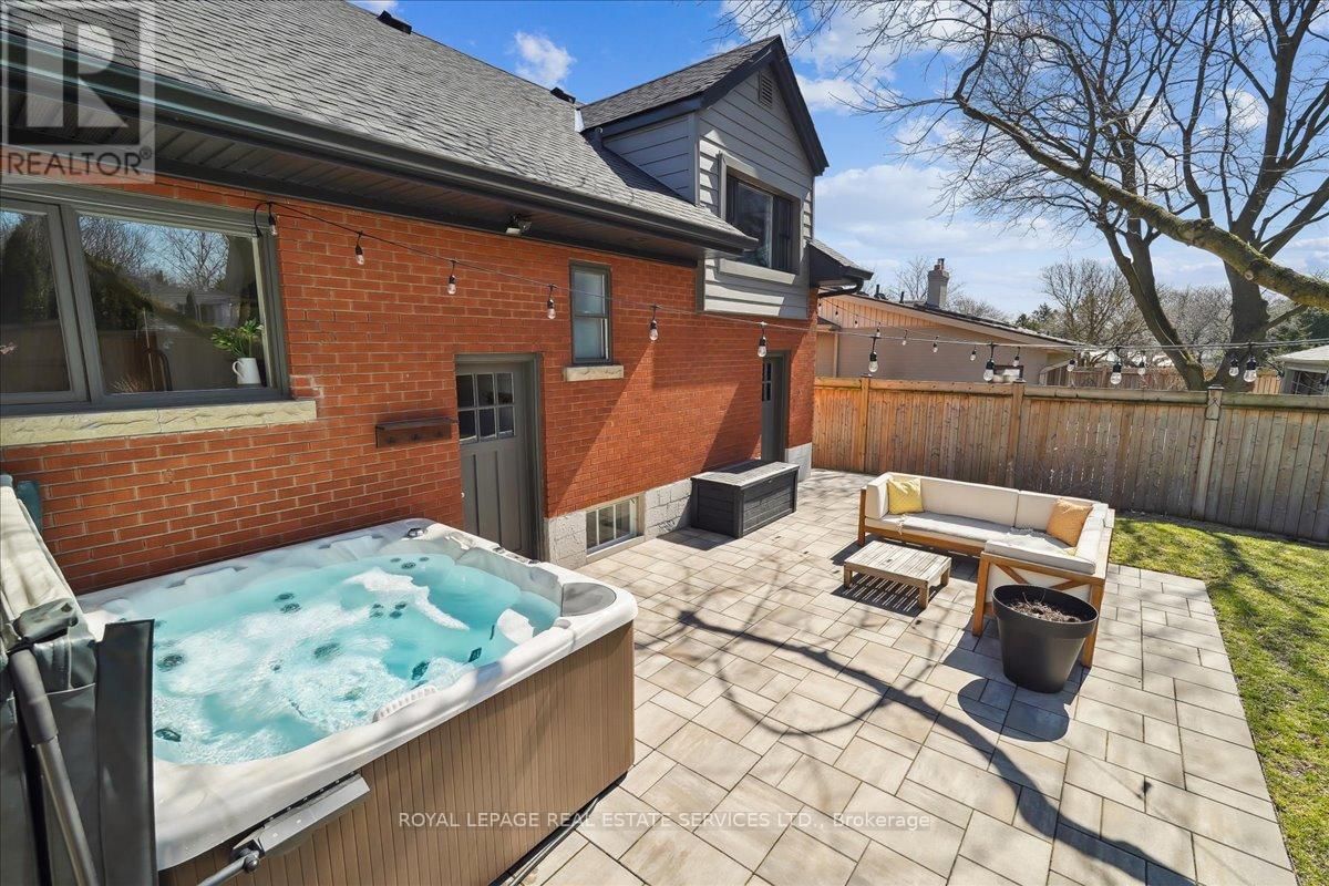 856 TEAL DRIVE Image 36